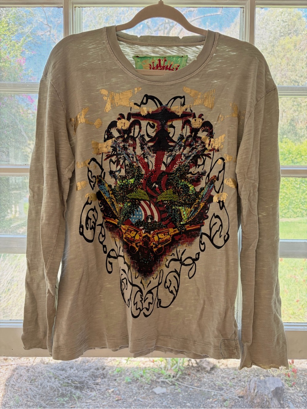 ANAMA Y2K Graphic Long-Sleeve Crewneck Top - Light Green with Multicolor Print